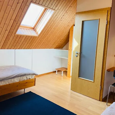 Austernfischer - Schoenes In Toplage Mit Grossem Garten Fuer Familie Und Freunde Vakantiehuis *