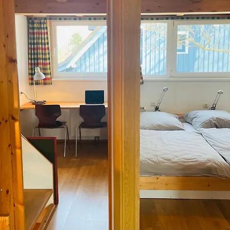 Austernfischer - Schoenes In Toplage Mit Grossem Garten Fuer Familie Und Freunde *