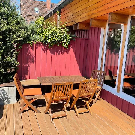 Vakantiehuis Austernfischer - Schoenes In Toplage Mit Grossem Garten Fuer Familie Und Freunde Prerow