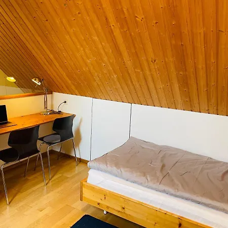 Austernfischer - Schoenes In Toplage Mit Grossem Garten Fuer Familie Und Freunde Vakantiehuis