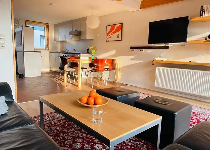 Austernfischer - Schoenes In Toplage Mit Grossem Garten Fuer Familie Und Freunde Prerow