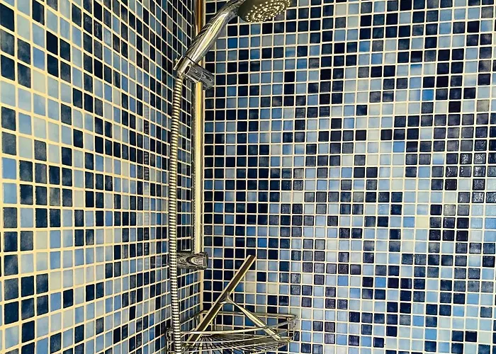 Austernfischer - Schoenes In Toplage Mit Grossem Garten Fuer Familie Und Freunde Hébergement de vacances Prerow